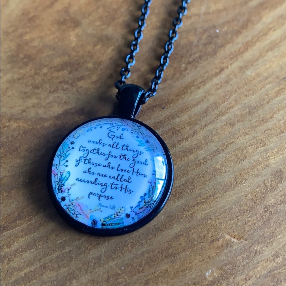 Necklace - Picture 3 of 6